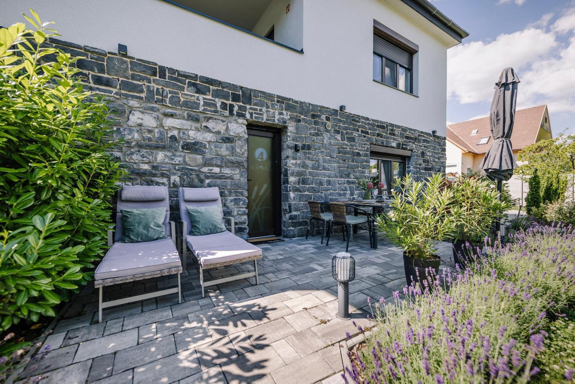 Nadas Center Home Badacsony Бадачоньтомай Экстерьер фото